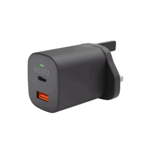 ZA49: 20W PD + QC Versatile Charging Adapter